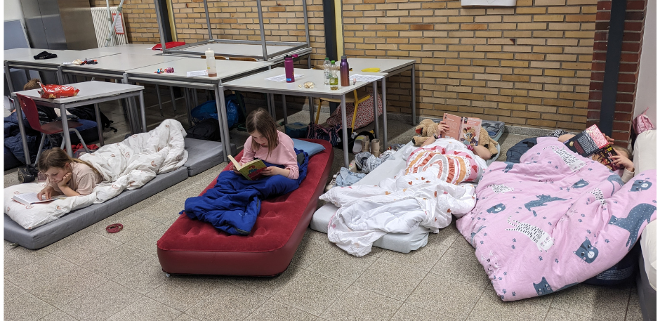 Lesenacht in der Schule: Ein Abenteuer voller Bücher!